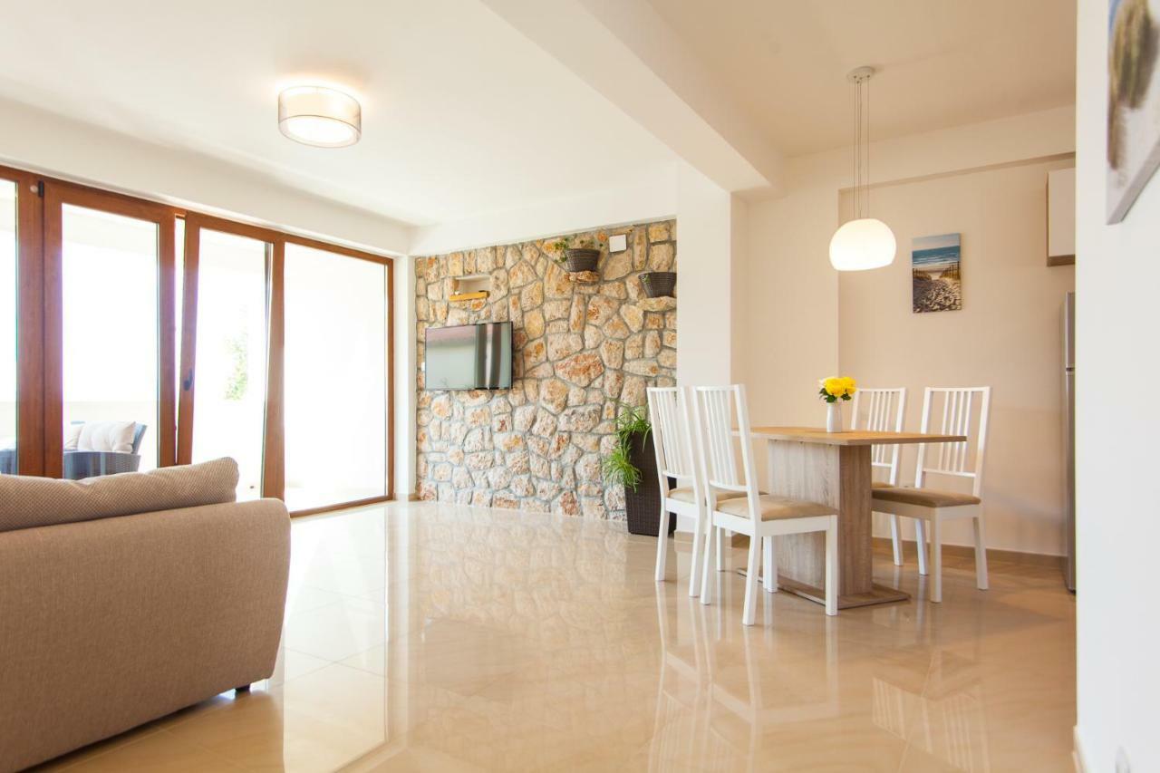 Deluxe Villa Nina Novi Vinodolski Exterior photo